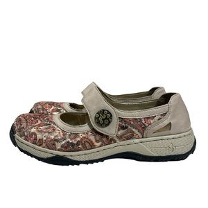 Rieker Antistress Floral Embroidered Mary Jane Leather Shoes, size 37 (6)